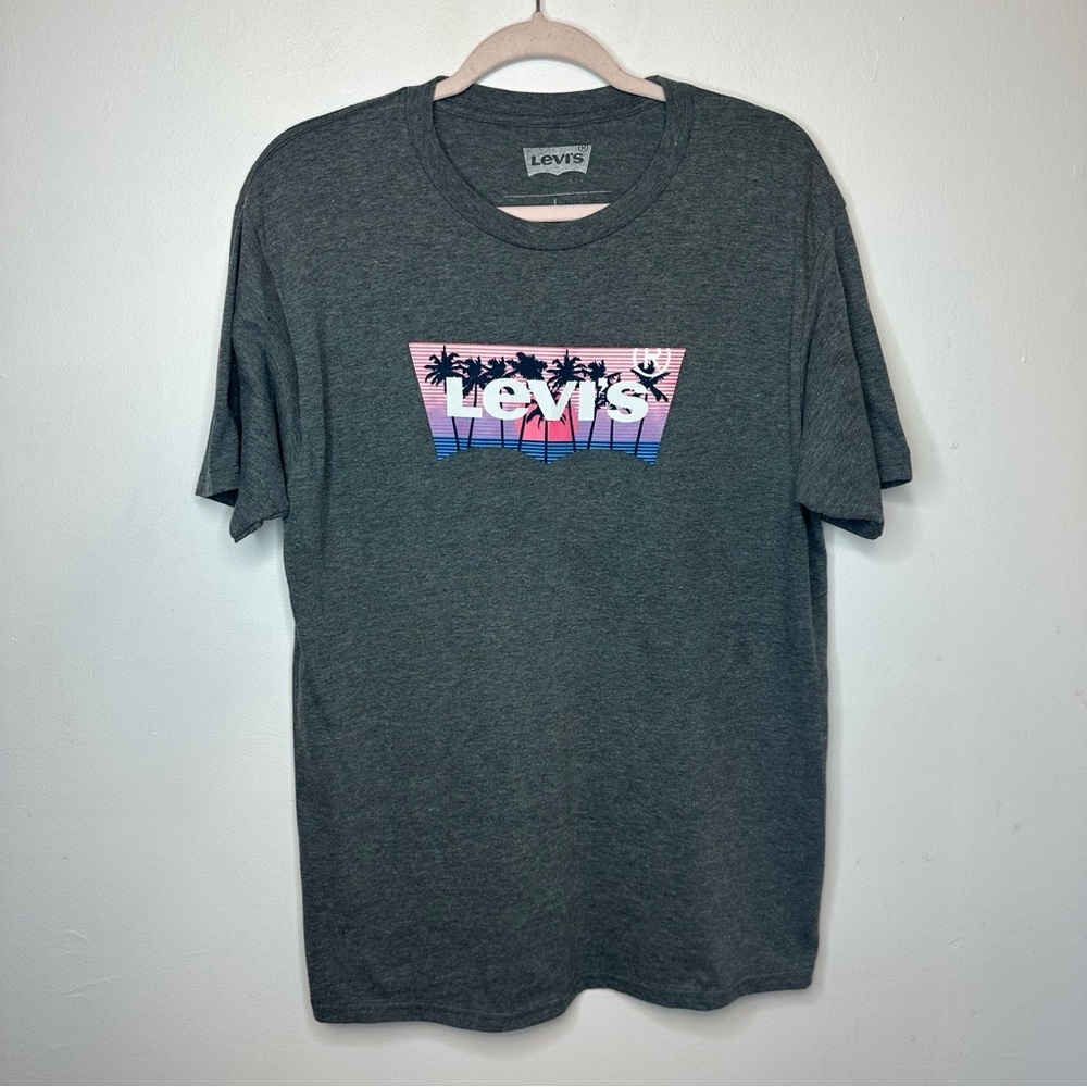 Levis Mens Large L T Shirt Gray Spellout Short Sleeve Casual Crew Neck Palm Tree